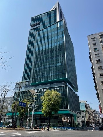 Esun Bank has issued us another property management contract in its Kaosiung’s flagship building