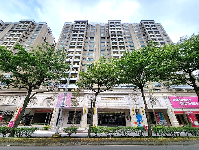 Our New Taipei’s office has signed a property management contract with Wei Xiao Taipei’s Community, basing in Keelung